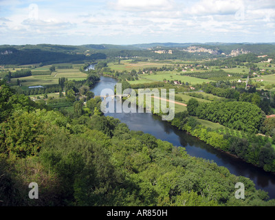 Blick über den Fluss Dordogne und Tal Frankreich Stockfoto