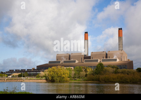 Huntly Wärmekraftwerk in Waikato River. Huntley, Nordinsel, Neuseeland Stockfoto