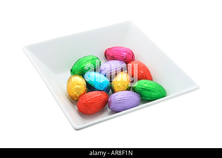 Ostereier auf quadratischen Platte Stockfoto