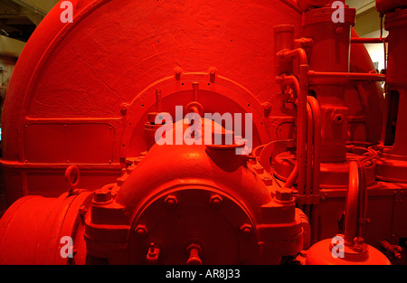 Altgerät Generator im Kraftwerk Tel Aviv Israel Stockfoto