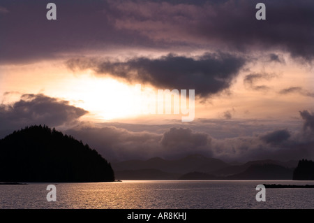 Skidegate Einlass bei Sonnenuntergang Stockfoto