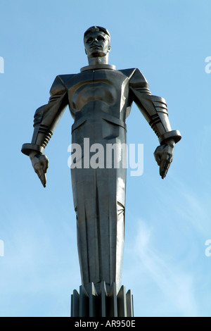 Yuriy Gagarin-Denkmal am Leninsky Prospekt Moskau Russland erste Mann im Raum Ploshchad Gagarina Stockfoto