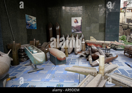 Nicht explodierte Bomben und Raketen auf War Remnants Museum in Ho-Chi-Minh-Stadt, Vietnam Stockfoto