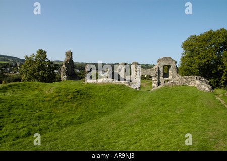 Burgruine in Newcastle Emlyn, Carmarthenshire, West Wales Stockfoto