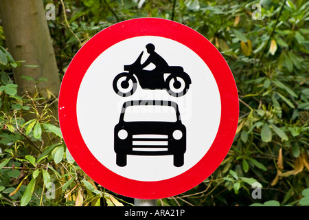 Kein Zugriff auf Kraftfahrzeuge Straßenschild Stockfoto