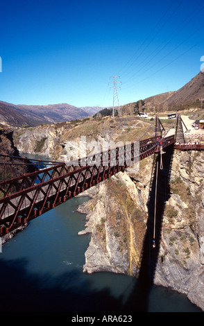 Bungy Jumping Kawarau Bridge Kawarau Schlucht in der Nähe von Queenstown Südinsel Neuseeland Stockfoto