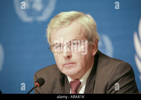 Sir John Holmes - UN-Untergeneralsekretär für humanitäre Angelegenheiten und Nothilfe-Koordinator Stockfoto