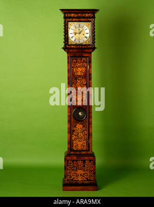 Intarsien-Standuhr von John Wise ca. 1690 Stockfoto