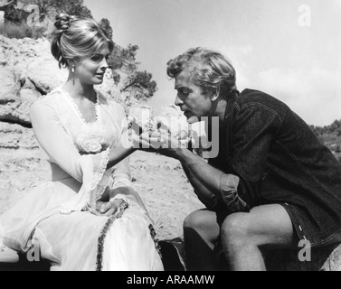 Film, "Der Magus", GBR 1968 Regie: Guy Green, Szene mit: Candice Bergen und Michael Caine, Drittanbietern - Permissions-Neccessary Stockfoto