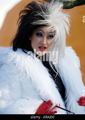 Cruella de Vil-Disney-Figur aus 101 Dalmatiner Eurodisney Paris Frankreich Stockfoto