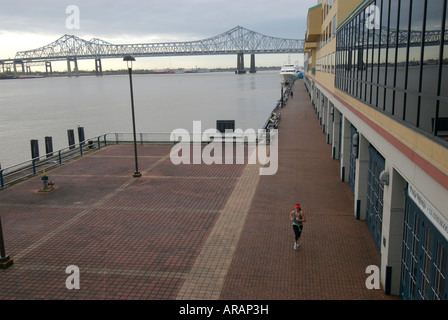 Fluss zu Fuß Marktplatz New Orleans Louisisna USA Stockfoto