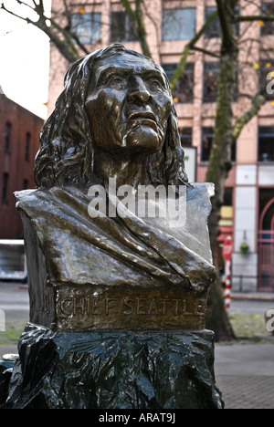 Büste von Native American Chief Seattle in Seattle Washington Pioneer Square Stockfoto