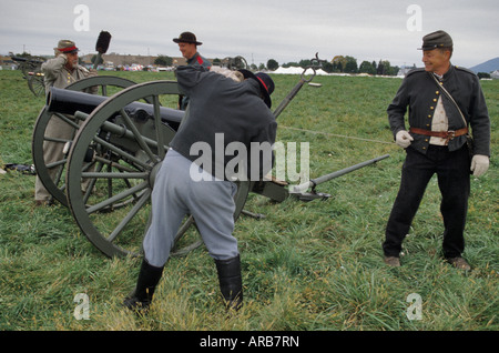 Konföderierte Artillerie Cedar Creek Schlacht Reenactment Middletown Virginia USA Stockfoto