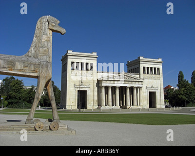 Geographie/Reisen, Deutschland, Bayern, München, Plätze, Königsplatz, Propyläen,, Additional-Rights - Clearance-Info - Not-Available Stockfoto