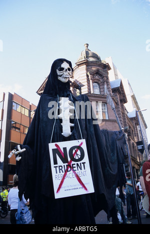 Anti-Atom Demonstrant bei Rallye In Manchester Stockfoto