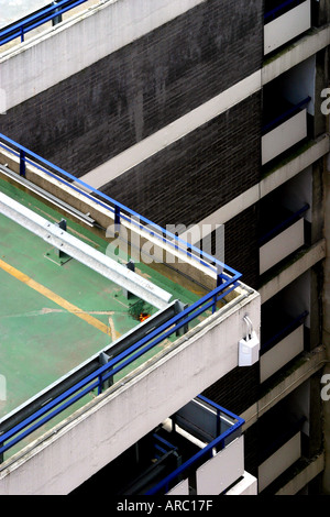 Abstrakte Sicht von Parkhaus in Glasgow Stockfoto