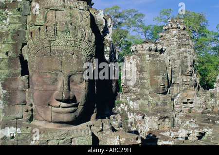 Unzähligen Steinköpfe Typisierung Kambodscha, Bayon Tempel, Angkor, Siem Reap, Kambodscha, Indochina, Asien Stockfoto