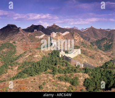 Jinshanling Abschnitt der chinesischen Mauer UNESCO World Heritage Site, in der Nähe von Peking, China, Asien Stockfoto