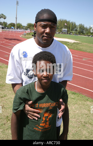 Miami Florida, Tropical Park, Greater Miami Athletic Conference, Meisterschaften, Leichtathletik, Sport, Leistung, Unterhaltung, High School, Campus, Studenten Stockfoto