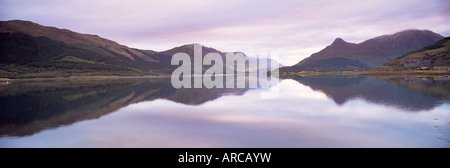 Loch Levan, Glencoe Village, in der Nähe von Fort William, Hochlandregion, Schottland, Vereinigtes Königreich, Europa Stockfoto