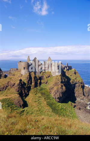 Dunluce Castle, County Antrim, Nordirland, Vereinigtes Königreich, Europa Stockfoto