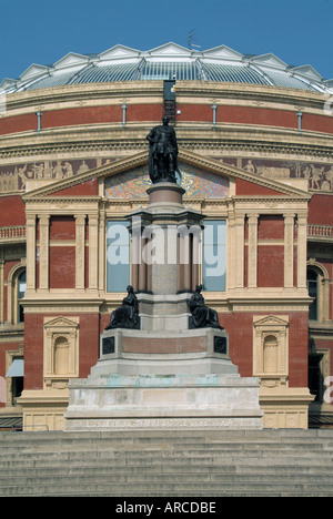 Im viktorianischen London Royal Albert Hall Struktur & Statue mit New South Veranda Kensington London England Großbritannien Stockfoto