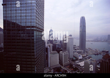 Cheung Kong Center links und zwei IFC-Gebäude rechts, Central, Hong Kong Island, Hongkong, China, Asien Stockfoto