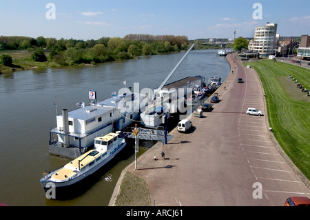 Arnhem Gelderland Fluss Nederrijn Niederlande Stockfoto