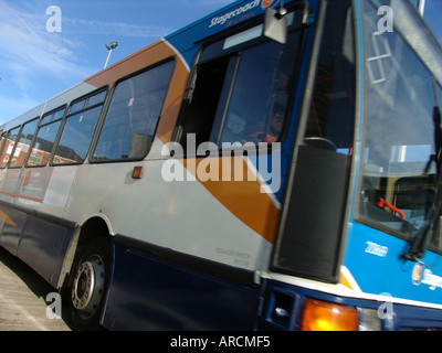 Stagecoach-Bus in die Stadt von Newport South Wales UK 2005 Stockfoto