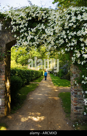 Ein Spaziergang in der ornamentalen Garten Ardgillan Herrenhaus, North County Dublin, Irland Stockfoto