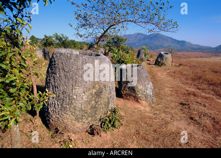 Die 2000 Jahre alte Plain of Jars, Phonsavan, Xieng Khouang (Xieng Khuang) Provinz, Laos Stockfoto