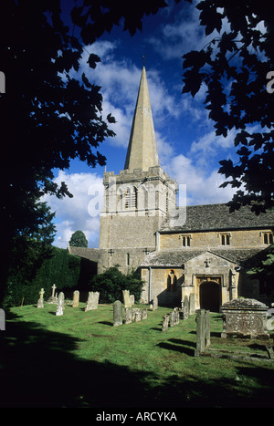 Down Ampney Kirche in Gloucestershire England 2002 Stockfoto