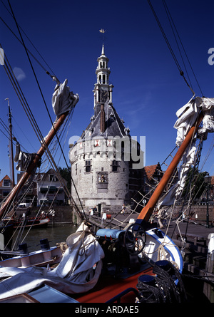 Hoorn, Hoofdtoren, Hafen Mit Stadtturm Stockfoto