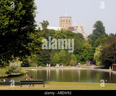 Die Kathedrale und Verulamium Park St Albans Hertfordshire England Stockfoto