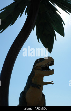 Die Welt s größte Dinosuar Replica steht Mugabes in Drumheller, Alberta Kanada Stockfoto