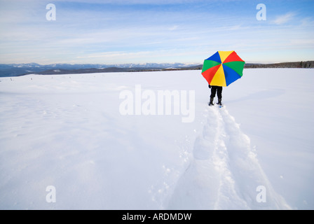 Bunten Regenschirm in Charlevoix Winterlandschaft Stockfoto