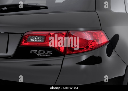 2007 Acura RDX in schwarz - Rücklicht Stockfoto