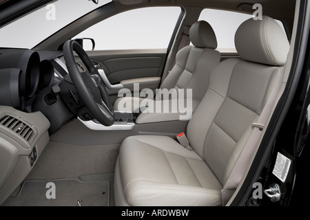 2007 Acura RDX in schwarz - Front-Sitze Stockfoto