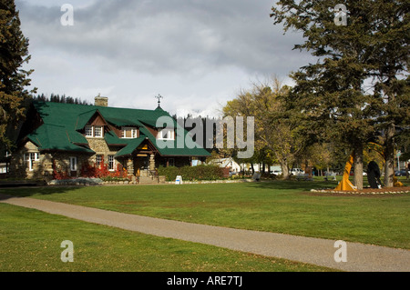 Die Tourist-Information Gebäude in der Stadt Jasper Alberta. Stockfoto