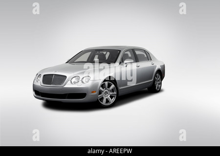 2006 Bentley Continental Flying Spur in grau - Winkel-Vorderansicht Stockfoto