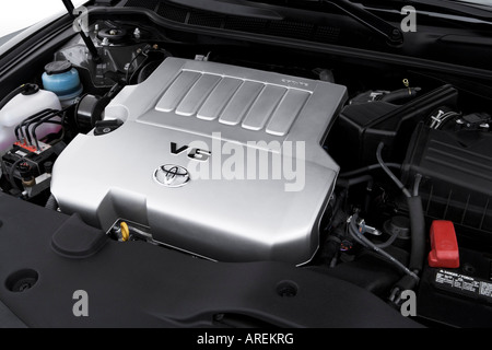 2007 Toyota Camry SE V6 in grau - Motor Stockfoto