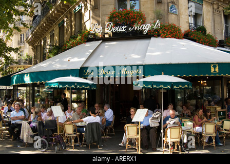 Les Deux Magots Café in Saint Germain des Prés, Paris Frankreich Stockfoto