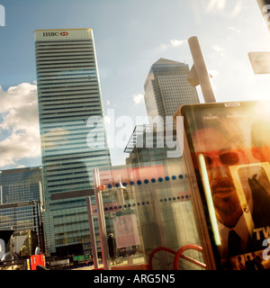 Canary Wharf von an Bord Dockland Light Rail Stockfoto