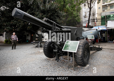 USA-155-mm-Haubitze im Kriegsopfermuseum in Ho-Chi-Minh-Stadt, Vietnam Stockfoto