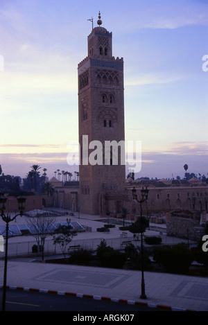 Minarett Koutoubia Moschee Marrakesch Marrakesch südwestlichen Marokko Maghreb maghrebinischen Berber arabische arabische Nordafrika Stockfoto