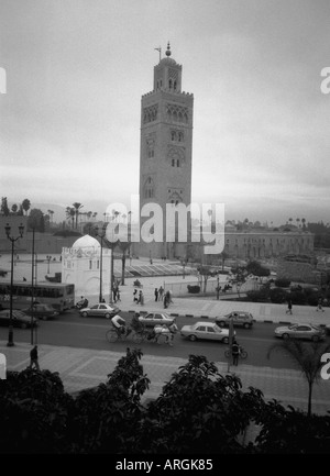 Minarett Koutoubia Moschee Marrakesch Marrakesch südwestlichen Marokko Maghreb maghrebinischen Berber arabische arabische Nordafrika Stockfoto