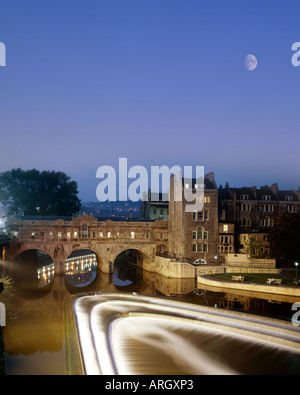 GB - SOMERSET: Historische Pulteney Bridge bei City of Bath Stockfoto