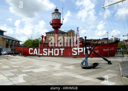 Trinity House Feuerschiff (LV78) Calshot Spit, in der ständigen Ausstellung bis November 2010 bei Ocean Village Marina, Southampton Stockfoto