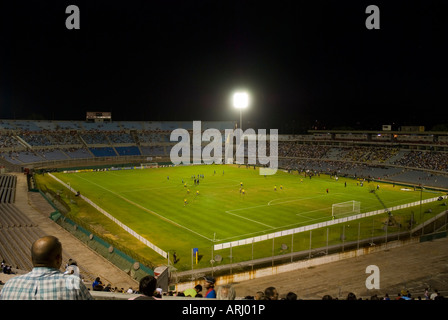 Centenario Stadium in Montevideo, Uruguay in Uruguay 2 X 2 Venezuela am 06 Februar 2008. Stockfoto