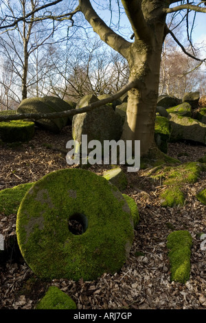 Verlassenen Mühlstein Bole-Hill-Steinbruch in der Nähe von Hathersage, in der Peak District National Park, derbyshire Stockfoto